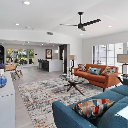 Palm Tree Paradise Tampa Pool Home ภายนอก รูปภาพ